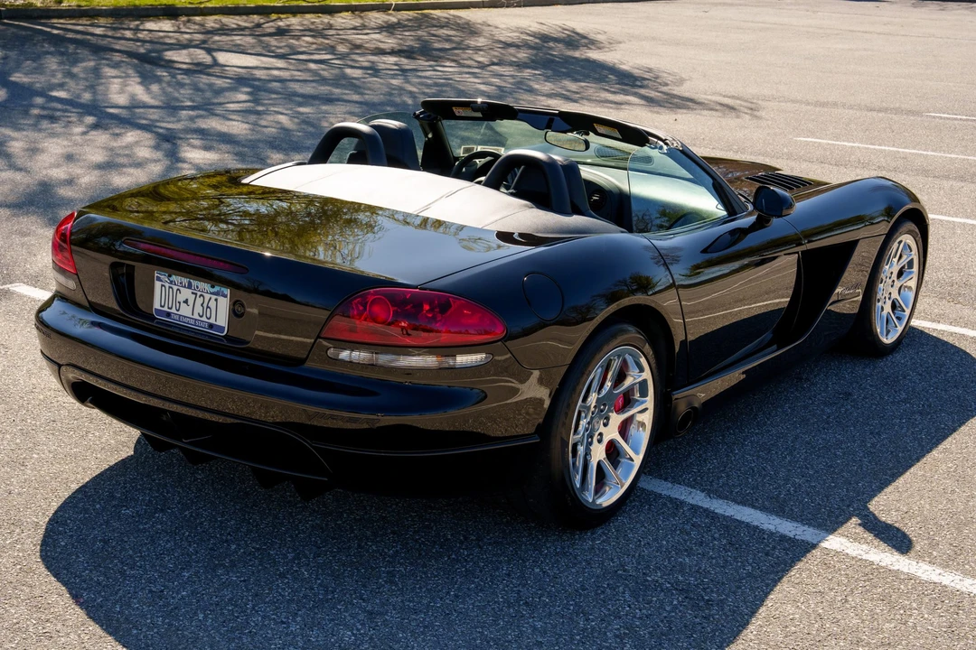2005 Dodge Viper 3rd Gen - Image 6 of 31