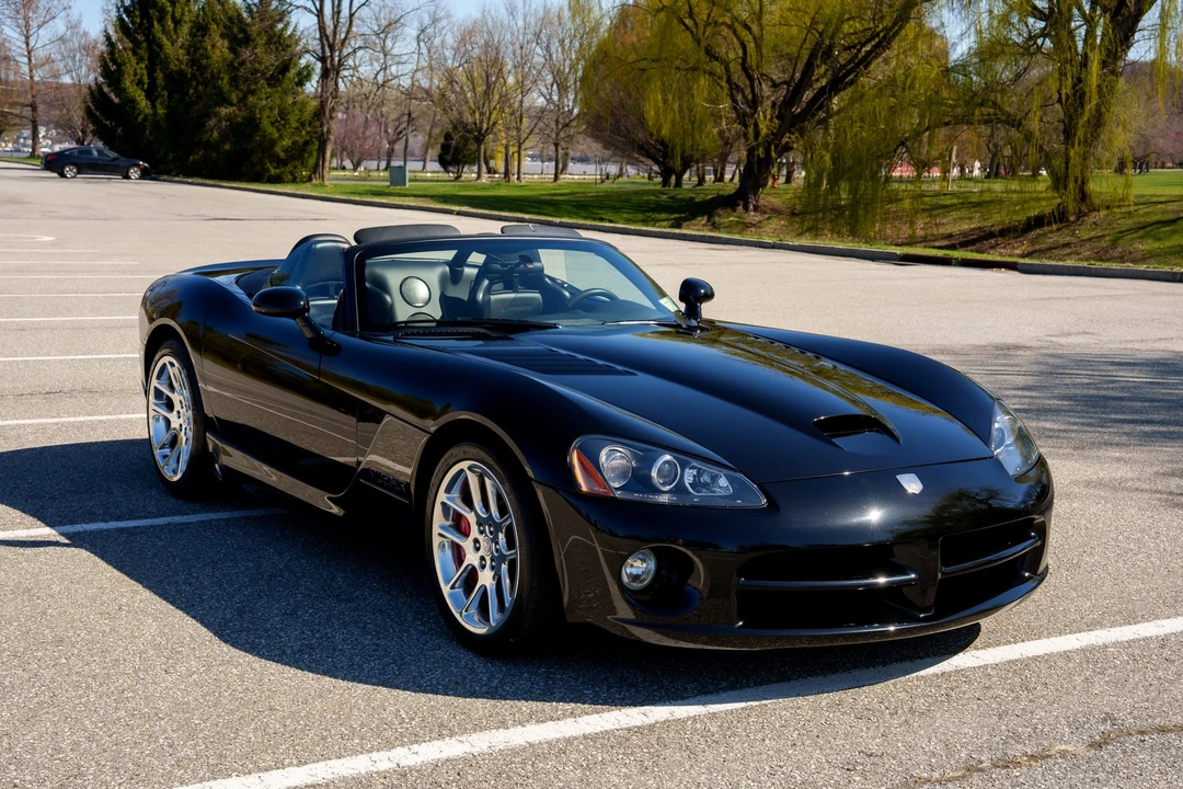 2005 Dodge Viper 3rd Gen - Image 4 of 31