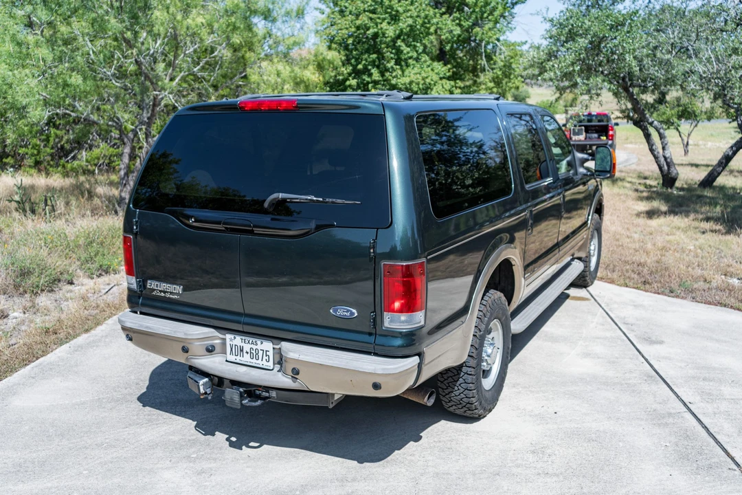 2005 Ford Excursion - Image 5 of 31