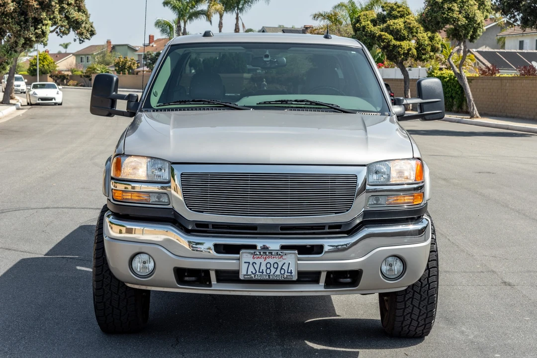 2005 GMC Sierra Heavy Duty 2nd Gen - Image 12 of 31