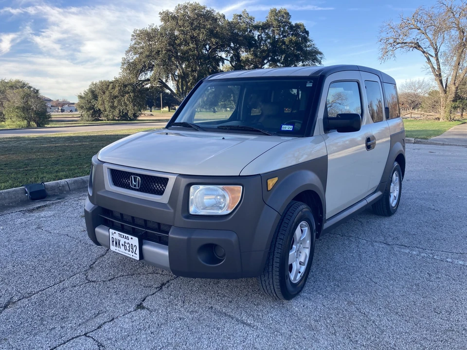 2005 Honda Element - Image 3 of 31