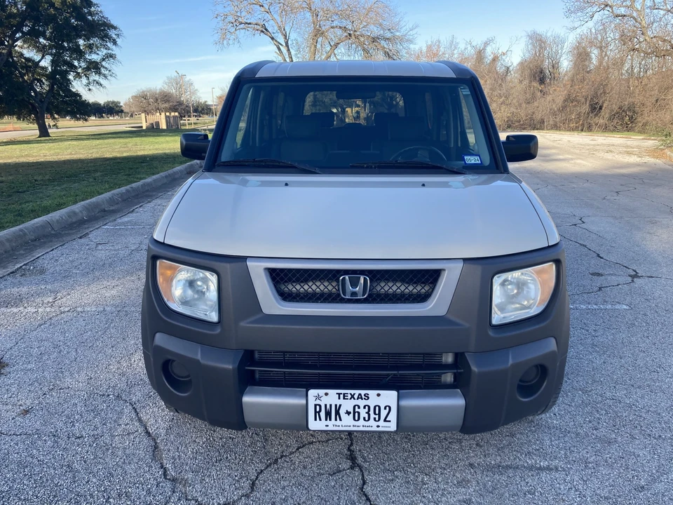 2005 Honda Element - Image 24 of 31