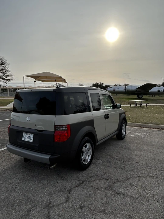 2005 Honda Element - Image 13 of 31