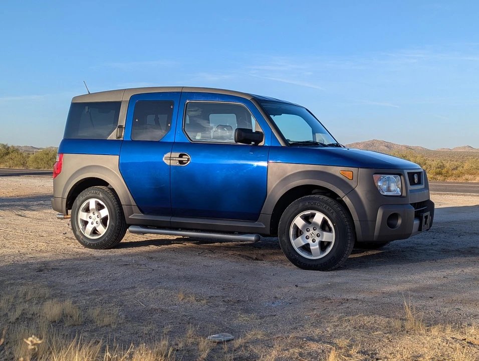 2005 Honda Element - Image 17 of 31