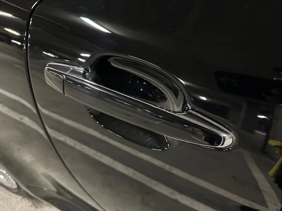 2005 Lexus SC430 - Image 27 of 31