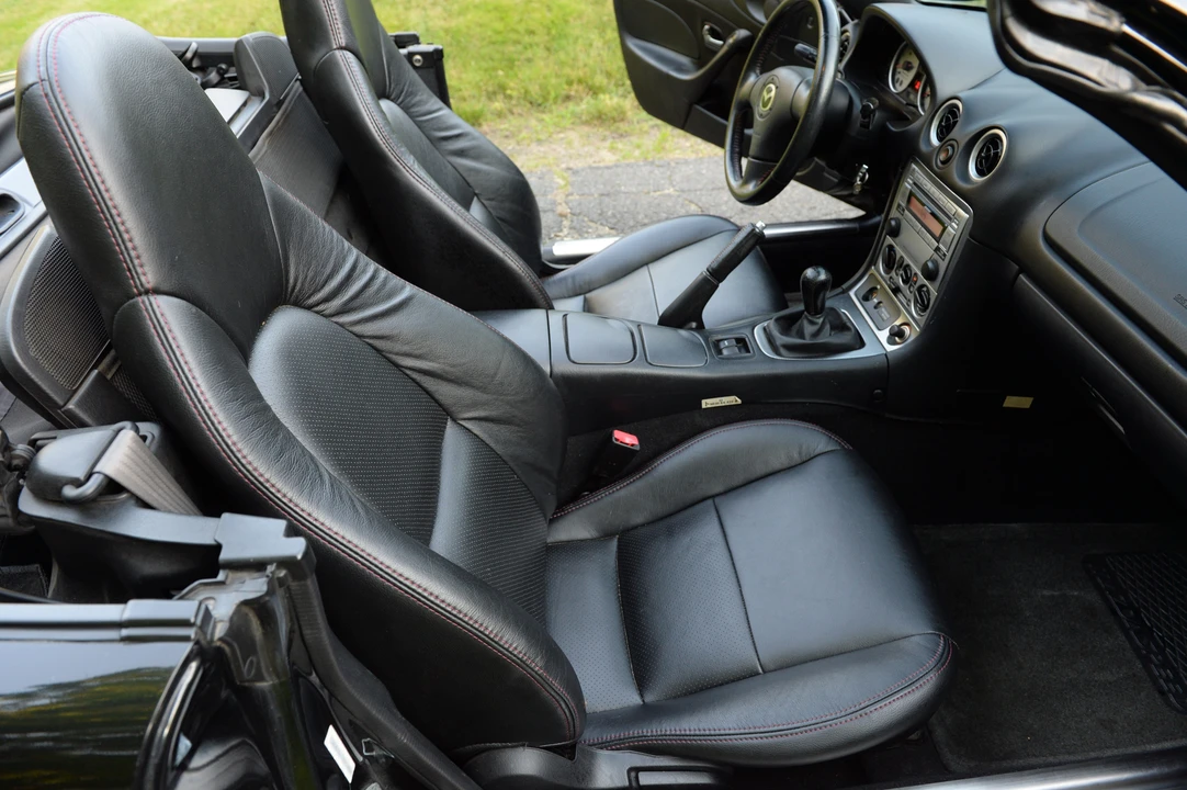 2005 Mazda NB Mazdaspeed MX-5 Miata - Image 24 of 31