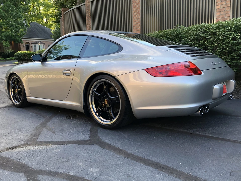 2005 Porsche 997 Carrera - Image 9 of 31