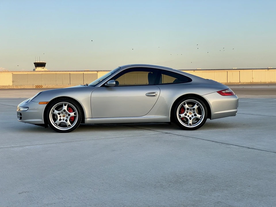 2005 Porsche 997 Carrera S - Image 12 of 31