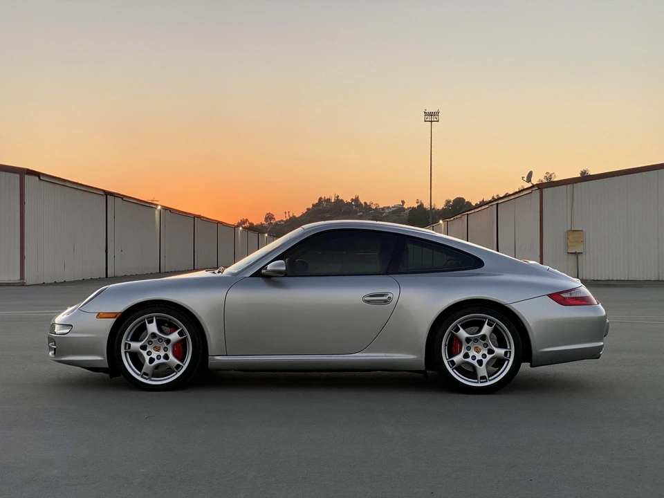 2005 Porsche 997 Carrera S - Image 8 of 31
