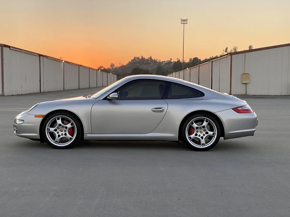 2005 Porsche 997 Carrera S - Image 9 of 31
