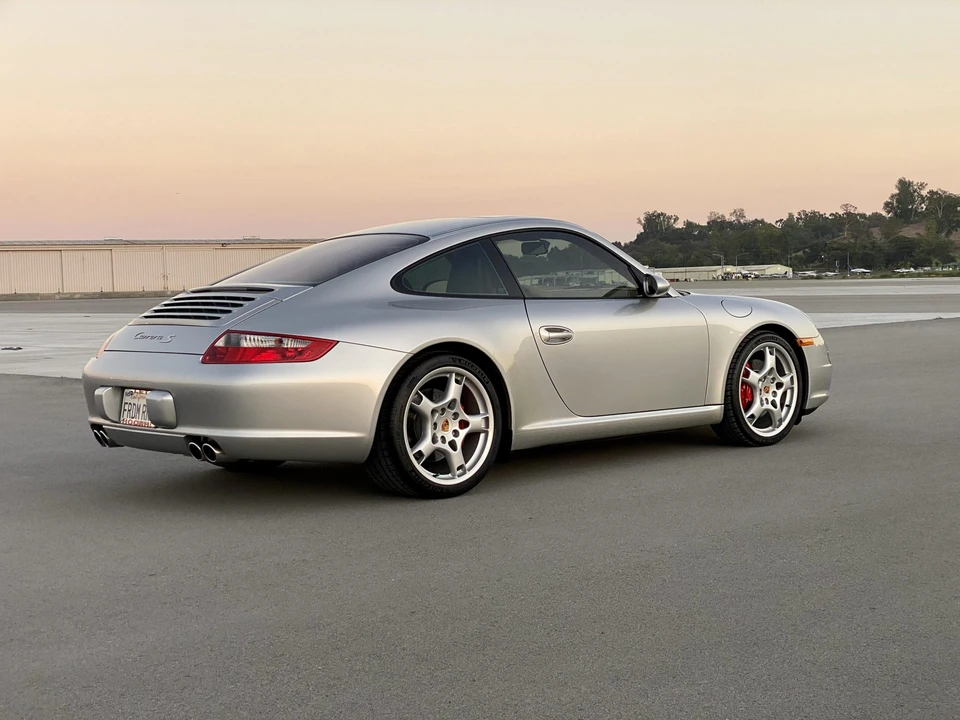 2005 Porsche 997 Carrera S - Image 28 of 31