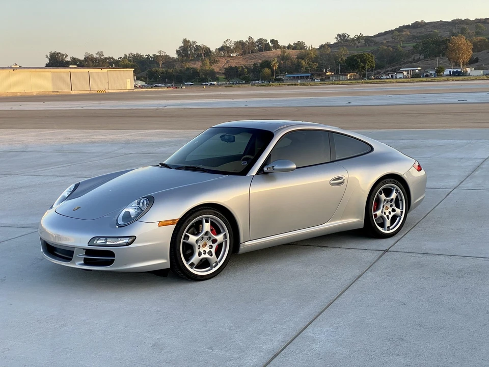 2005 Porsche 997 Carrera S - Image 5 of 31