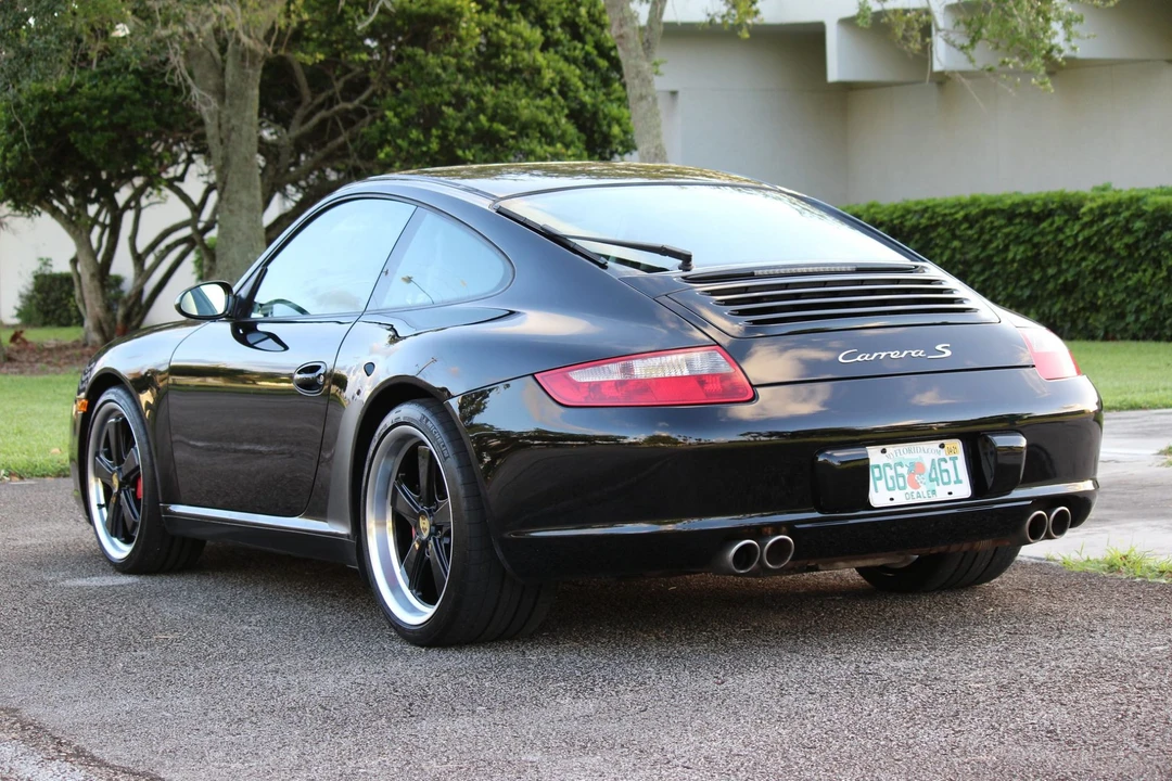 2005 Porsche 997 Carrera S - Image 16 of 31