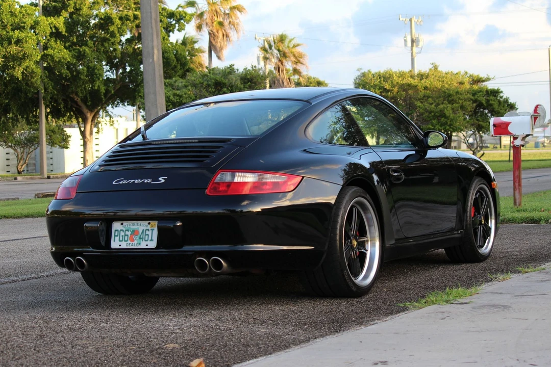 2005 Porsche 997 Carrera S - Image 13 of 31