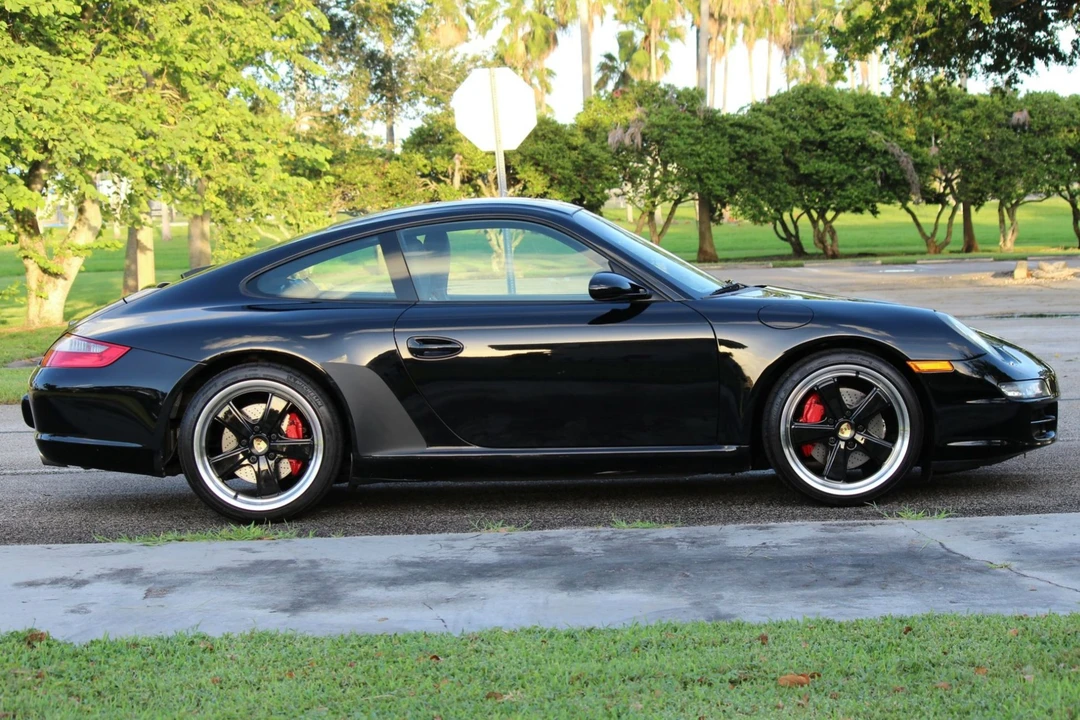 2005 Porsche 997 Carrera S - Image 8 of 31