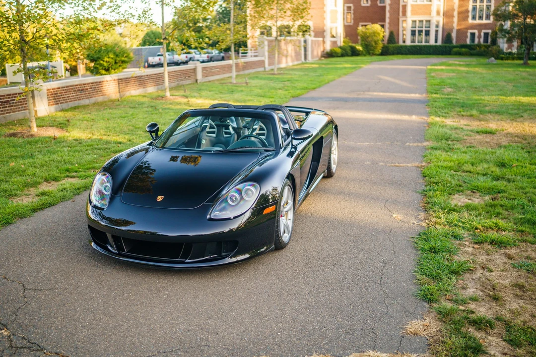 2005 Porsche Carrera GT - Image 4 of 31