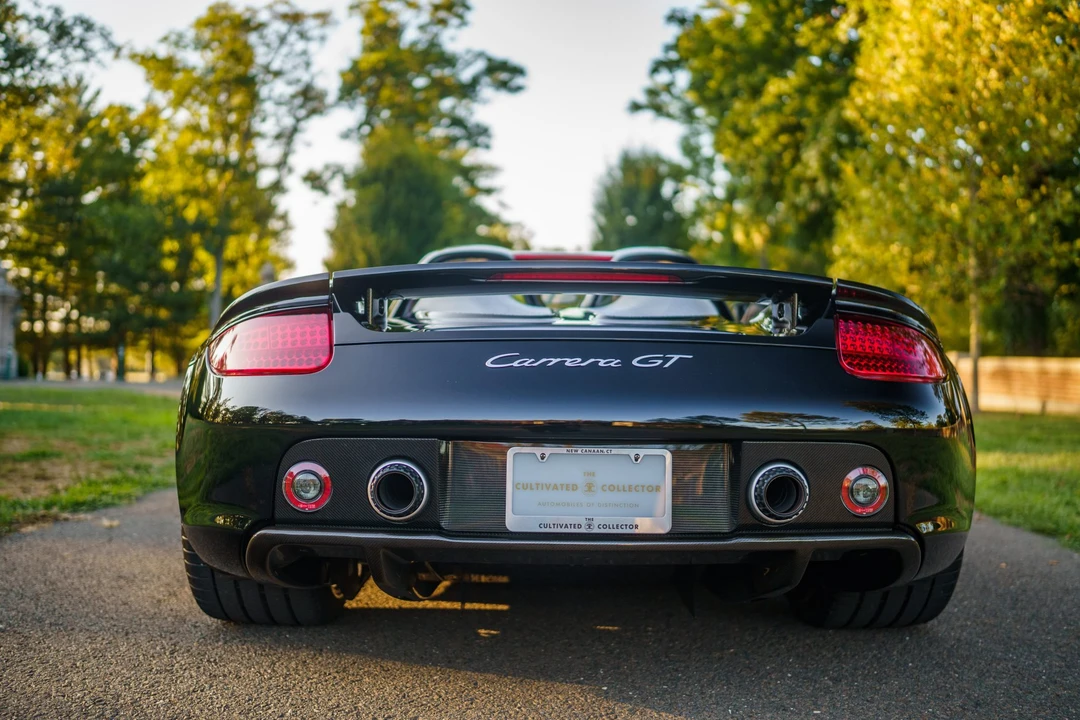 2005 Porsche Carrera GT - Image 22 of 31