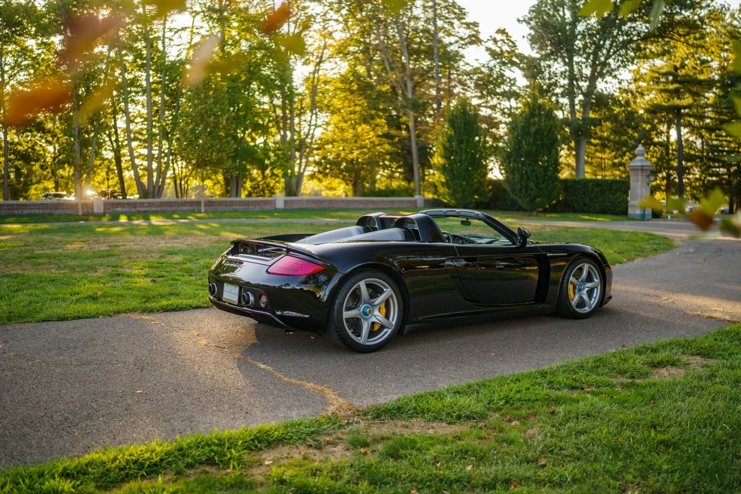 2005 Porsche Carrera GT - Image 28 of 31