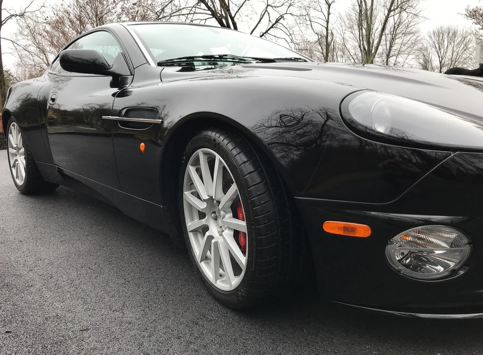 2006 Aston Martin Vanquish 1st Gen - Image 16 of 31