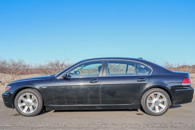 2006 BMW E65/E66 750i & 760i Sedan - Image 3 of 7