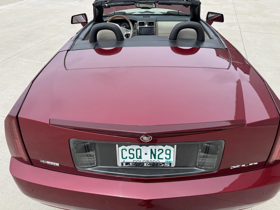 2006 Cadillac XLR - Image 30 of 31