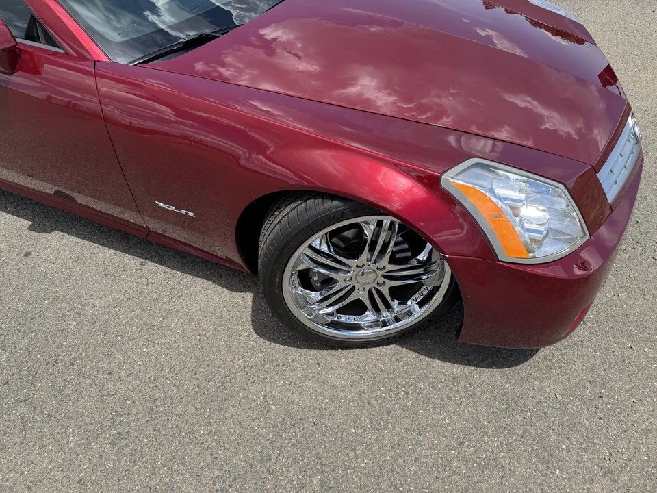 2006 Cadillac XLR - Image 28 of 31