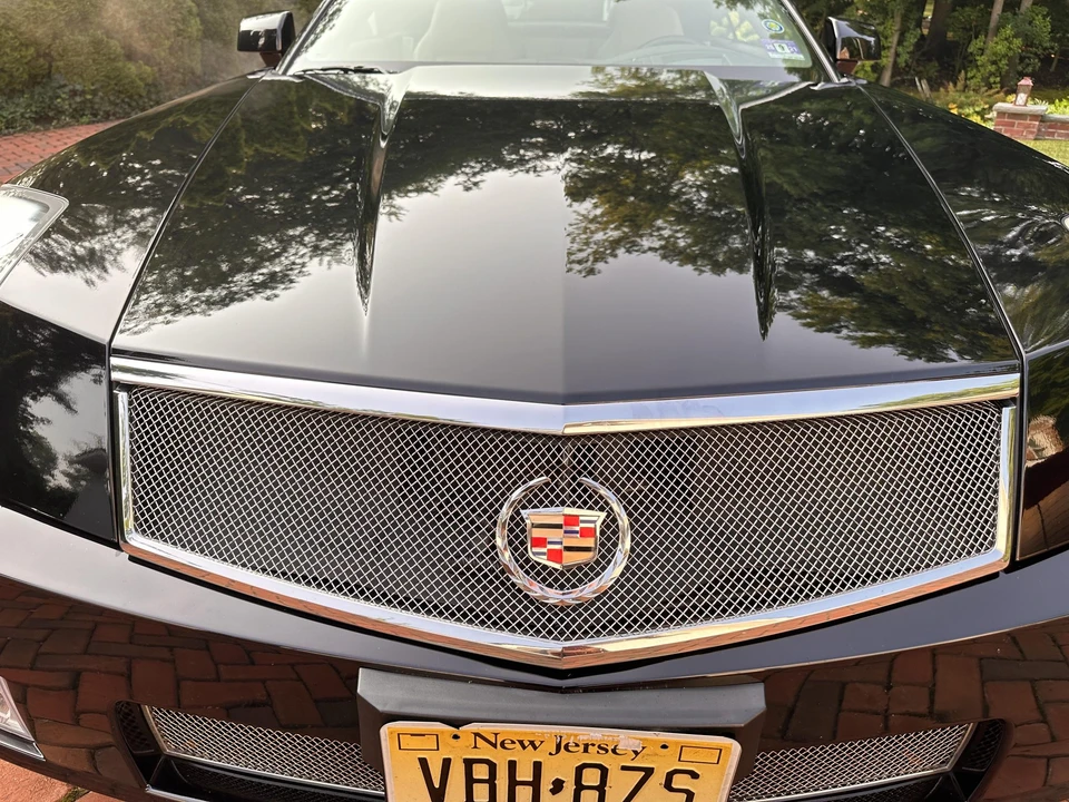 2006 Cadillac XLR-V - Image 9 of 31