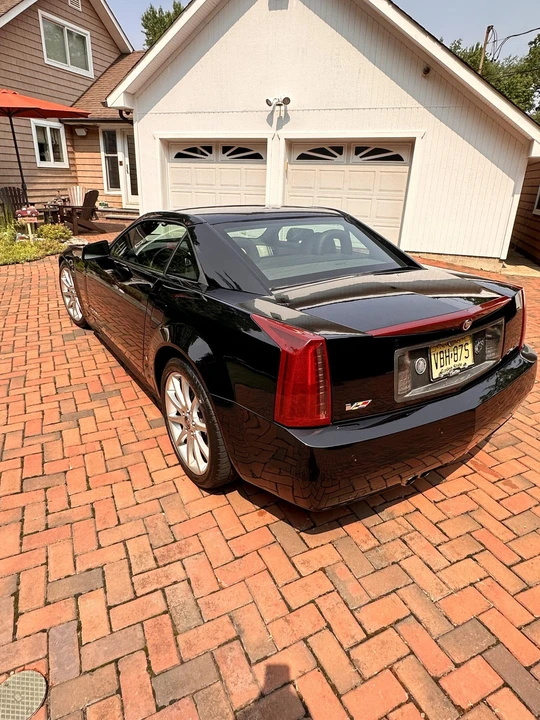2006 Cadillac XLR-V - Image 13 of 31