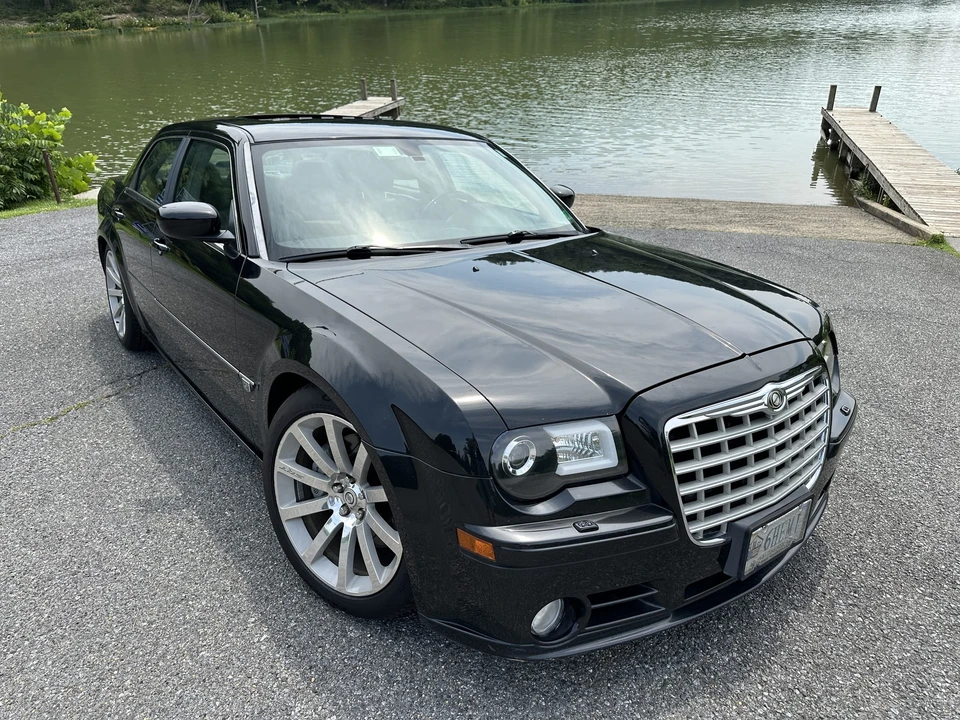 2006 Chrysler 300 (2005-2023) - Image 6 of 31