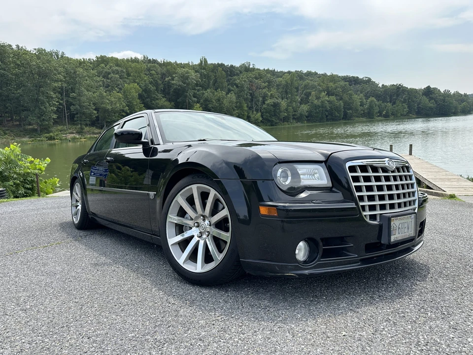 2006 Chrysler 300 (2005-2023) - Image 7 of 31