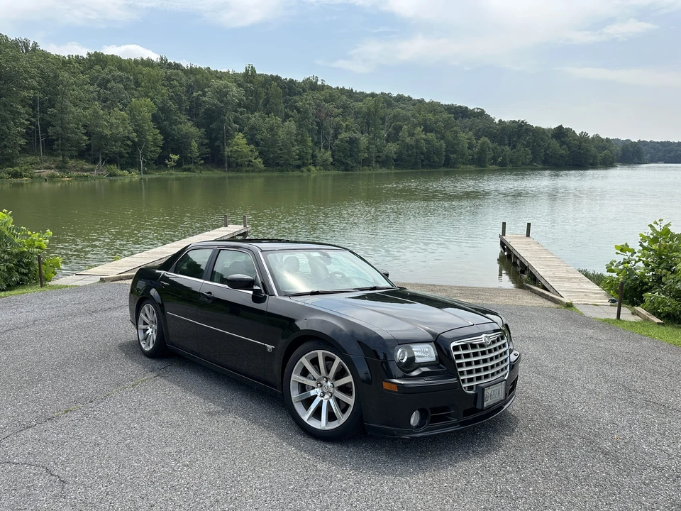 2006 Chrysler 300 (2005-2023) - Image 9 of 31