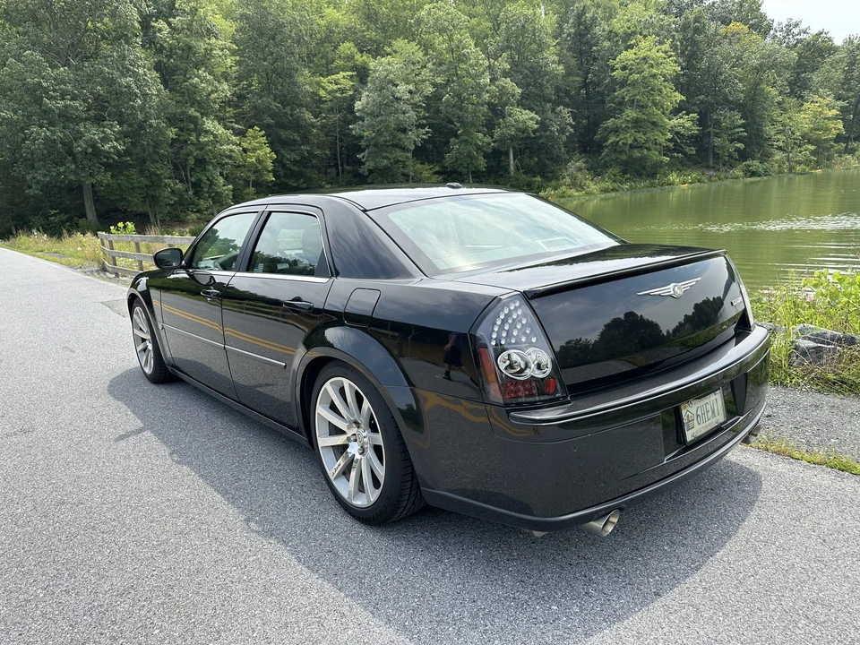 2006 Chrysler 300 (2005-2023) - Image 16 of 31