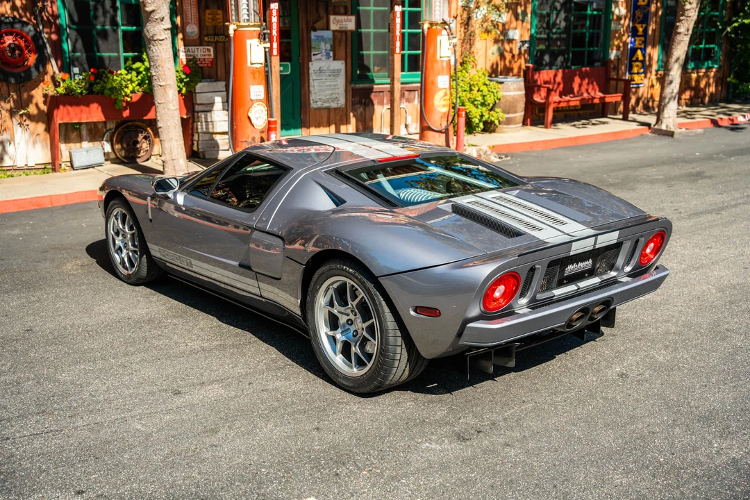 2006 Ford GT 1st Gen - Image 19 of 31