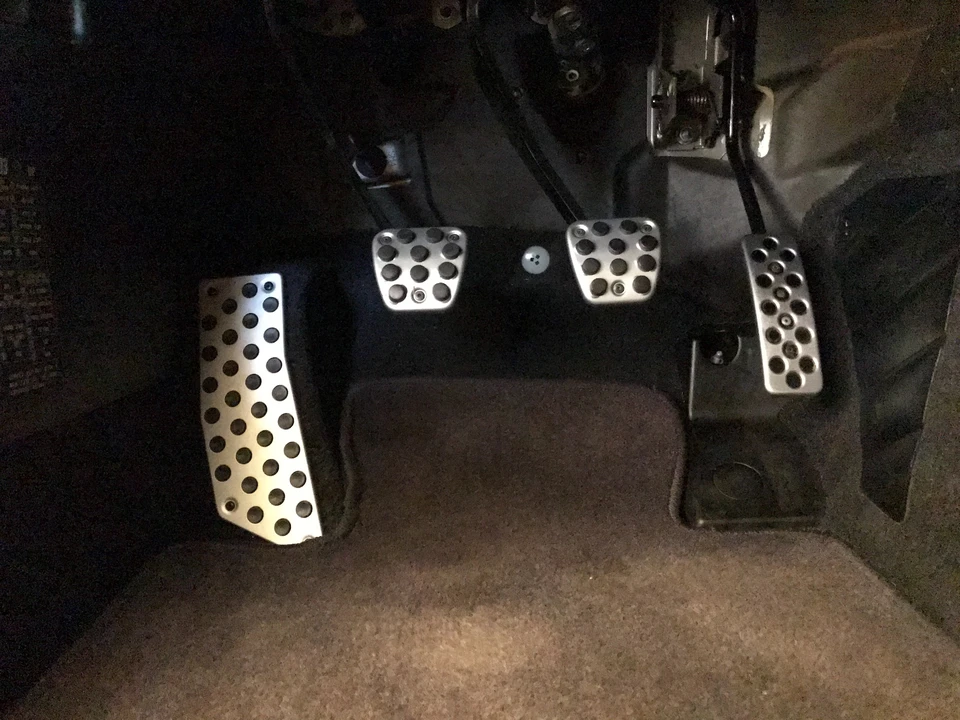 2006 Honda AP2 S2000 - Image 25 of 31