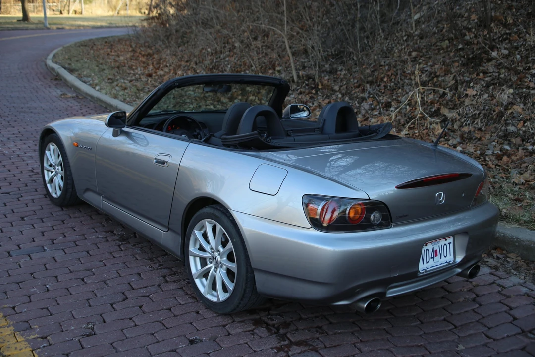 2006 Honda AP2 S2000 - Image 8 of 31