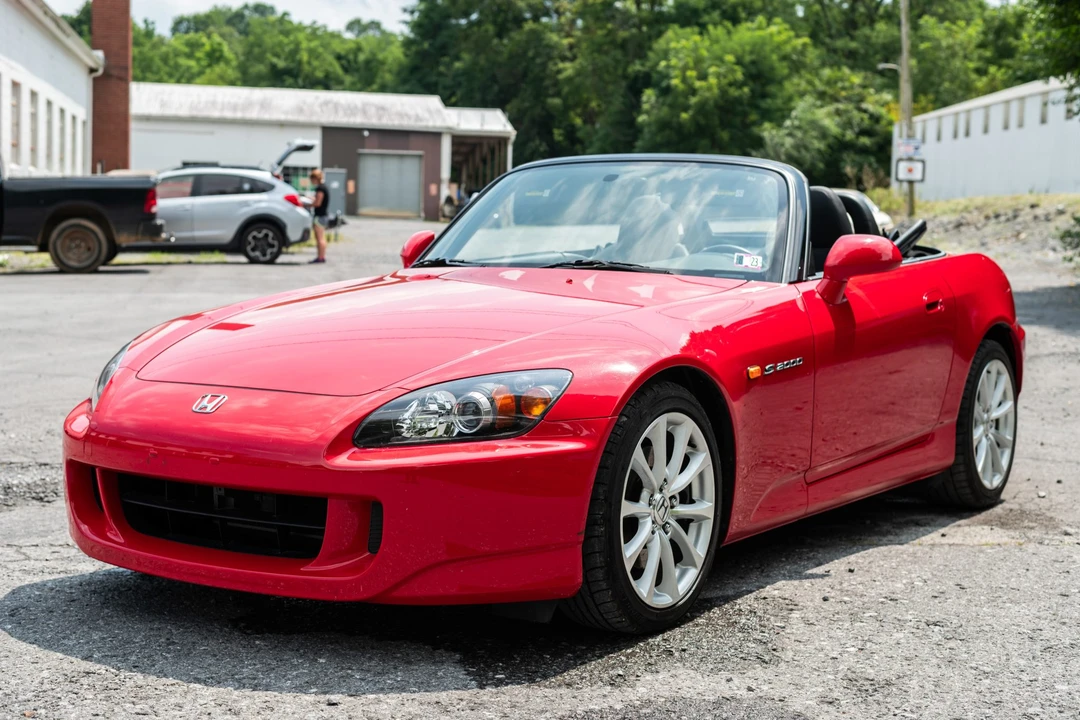 2006 Honda AP2 S2000 - Image 2 of 31