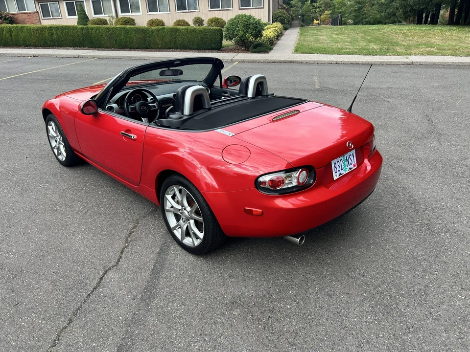 2006 Mazda NC MX-5 Miata - Image 14 of 31