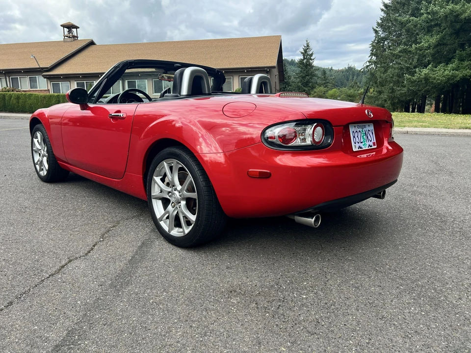 2006 Mazda NC MX-5 Miata - Image 15 of 31