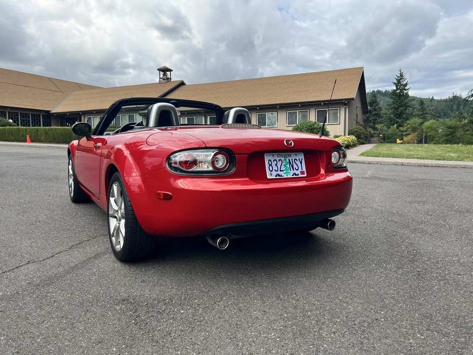 2006 Mazda NC MX-5 Miata - Image 17 of 31