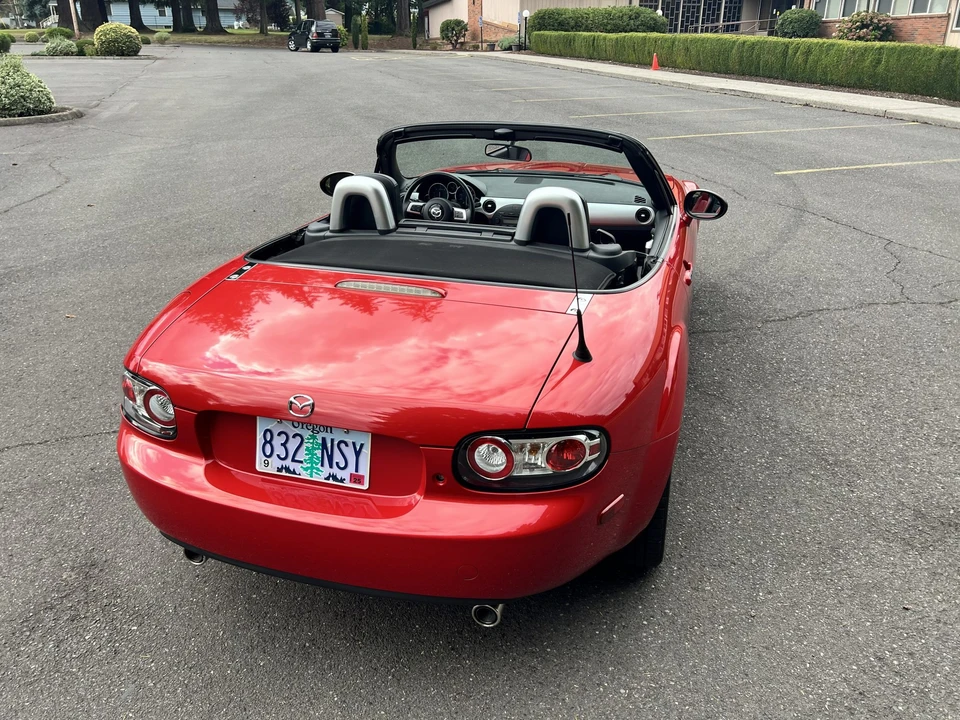 2006 Mazda NC MX-5 Miata - Image 20 of 31