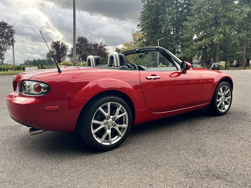 2006 Mazda NC MX-5 Miata - Image 25 of 31