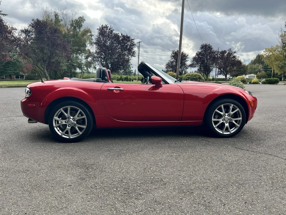 2006 Mazda NC MX-5 Miata - Image 27 of 31