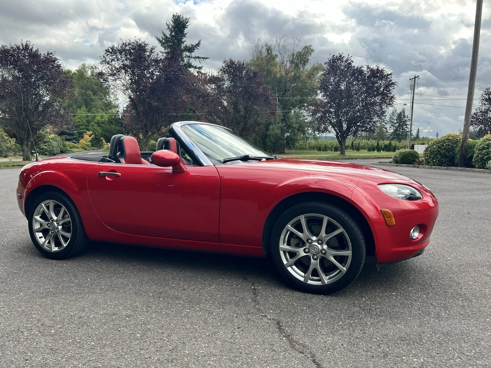 2006 Mazda NC MX-5 Miata - Image 28 of 31