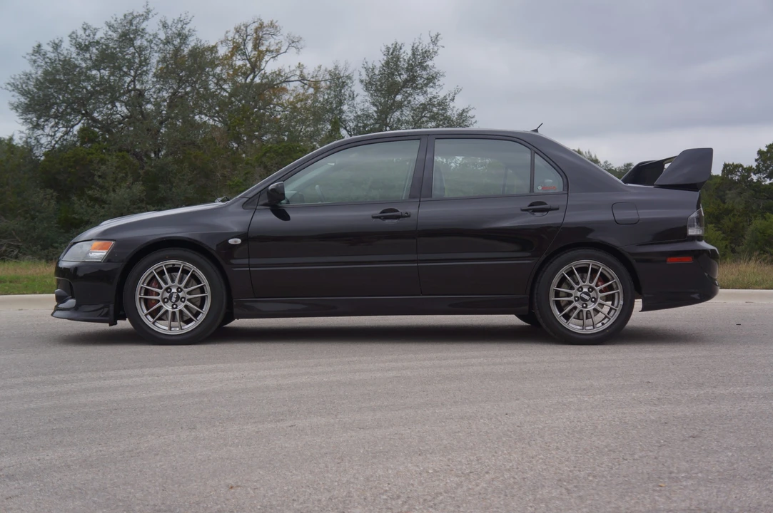 2006 Mitsubishi Lancer Evolution IX 8th Gen - Image 14 of 31