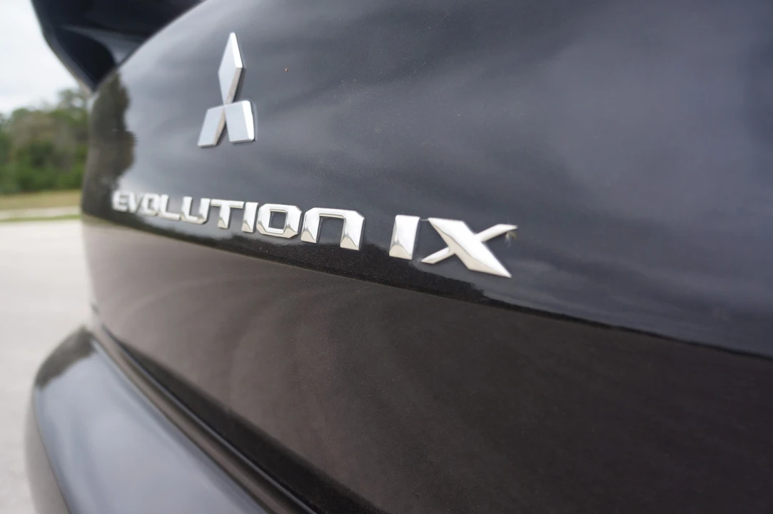 2006 Mitsubishi Lancer Evolution IX 8th Gen - Image 26 of 31