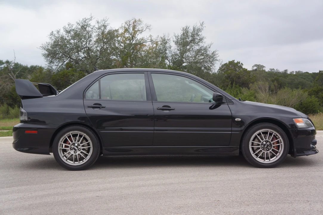 2006 Mitsubishi Lancer Evolution IX 8th Gen - Image 6 of 31