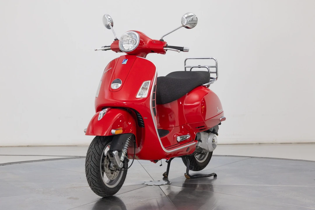 2006 Vespa Sei & PX & ET & LX & GT - Image 3 of 31