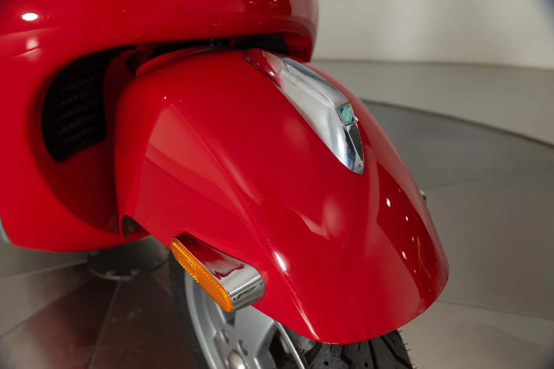2006 Vespa Sei & PX & ET & LX & GT - Image 17 of 31