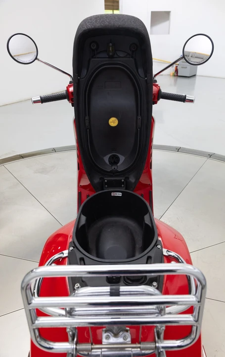 2006 Vespa Sei & PX & ET & LX & GT - Image 31 of 31