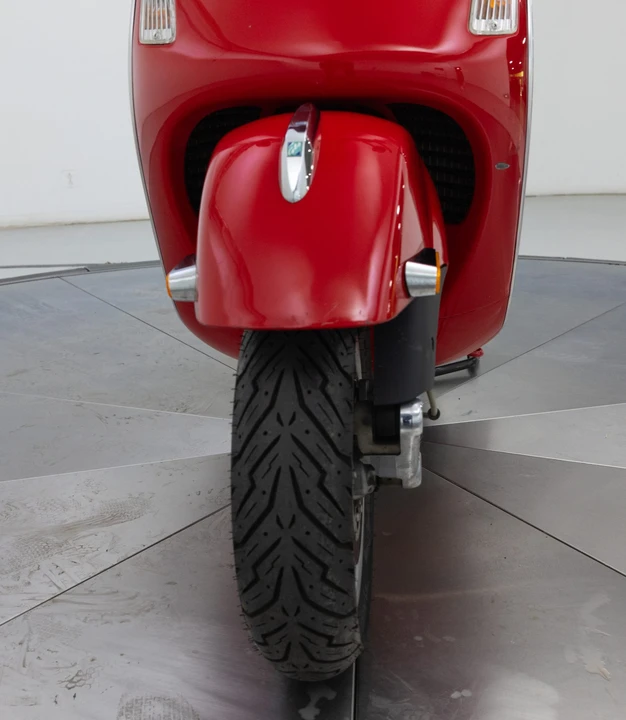 2006 Vespa Sei & PX & ET & LX & GT - Image 16 of 31